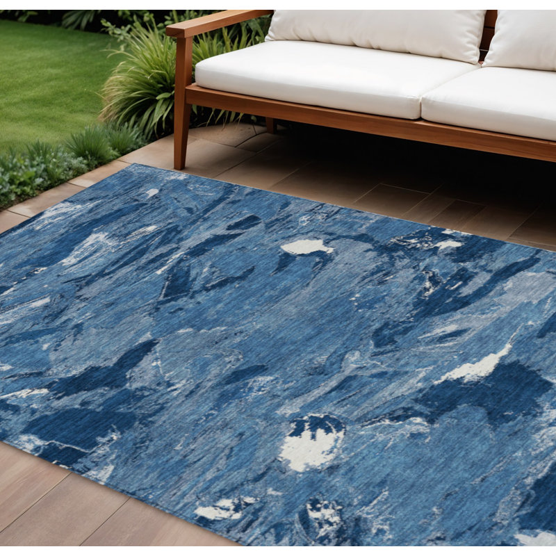 Tapis extérieur lavable abstrait bleu marine et bleu 8 pi x 10 pi