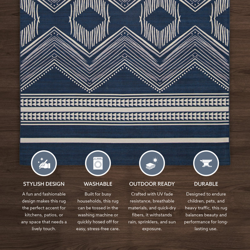 Kivett Caliente Navy and Ivory Indoor Outdoor Machine Washable Area Rug, Rectangle 3' x 5'