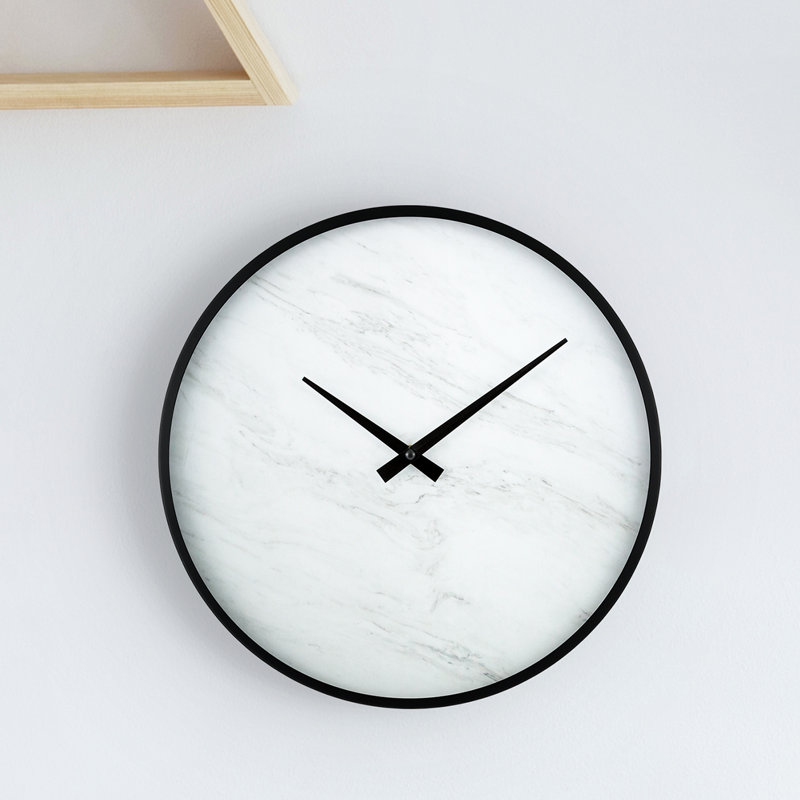 Horloge murale 13,78 po Shenk