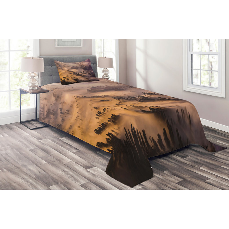 Rustic Polyester Coverlet, Twin Bedspread + 1 Sham