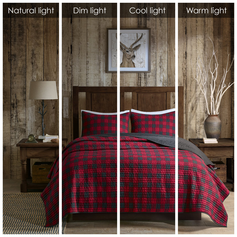 Red and Black Cotton Reversible Full Quilt Set