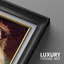 «Queen with Crown And Dress» sur toile-121600325-121600324