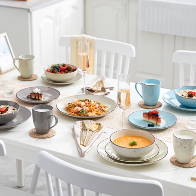 16 piece dinnerware set, service for 4