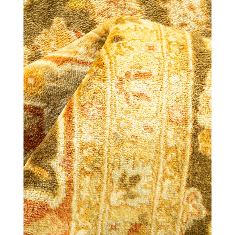 Tapis unique vert / ivoire noué à la main Keenan 8 x 10