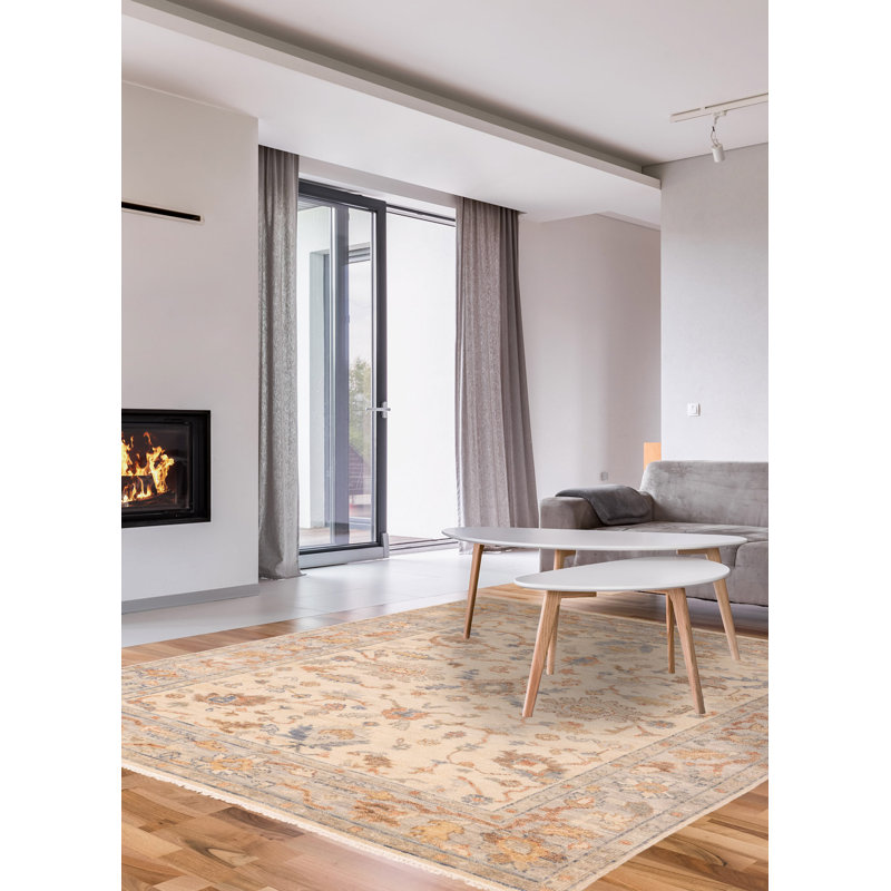 Tapis ivoire Jules Serapi 8 pi 1 po x 9 pi 11 po