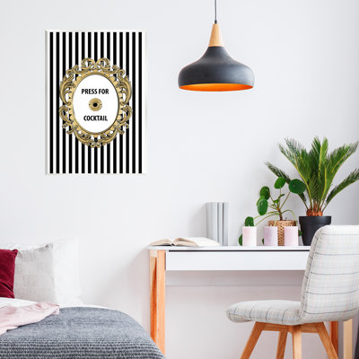«Press For Cocktail Celebration», plaque murale, design par Martina Pavlova
