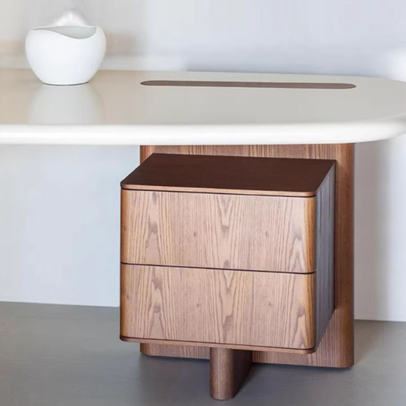 Bureau en bois de couleur minimaliste