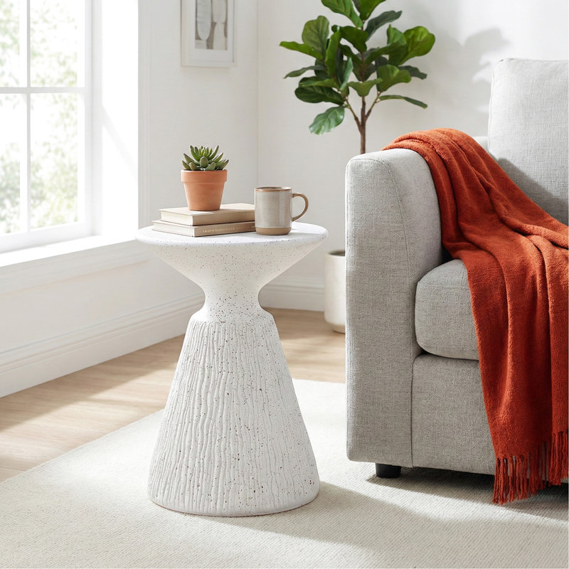Table d'appoint texturée mouchetée rétro en marbre blanc pour l'extérieur et l'intérieur, 15,5 po x 21 po, convenant à toutes les espaces Balcon de salon de table de bout toutes saisons, taille compacte, sans assemblage