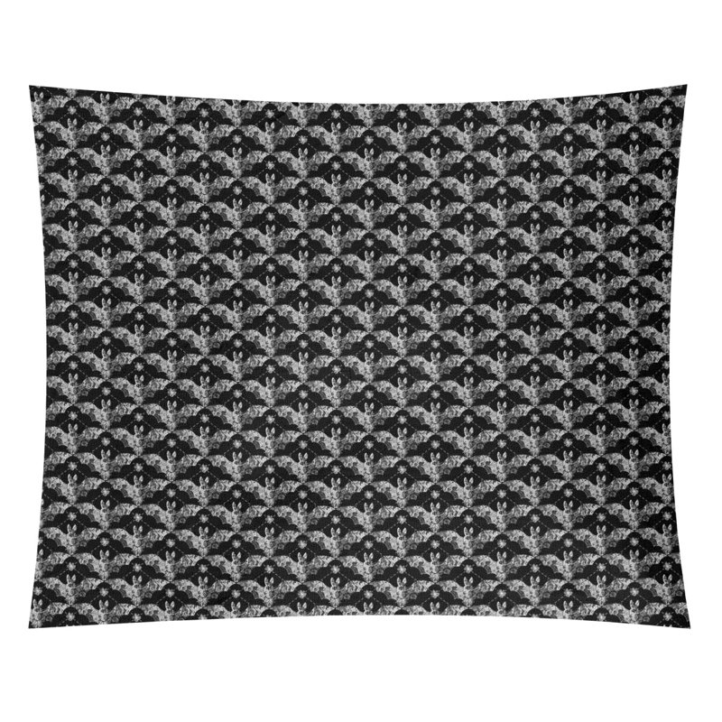 Tapisserie «Avicia Bats» par Katelyn Elizabeth, Intérieur, H 71 po x l 83,5 po