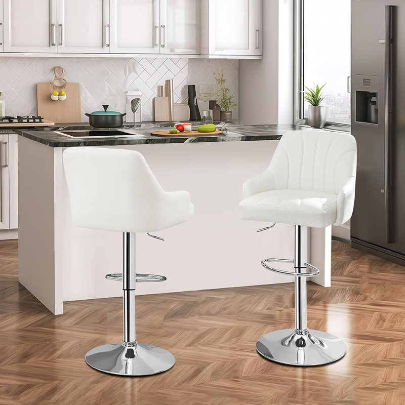 Ensemble de 2 tabourets de bar modernes pivotants à hauteur de comptoir avec dossier et accoudoirs, cuir synthétique, blanc