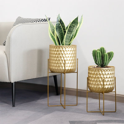 Nayshaun Set of 2 Modern Metal Planters with Stands 31cm &45cm Flower Holders Pots
