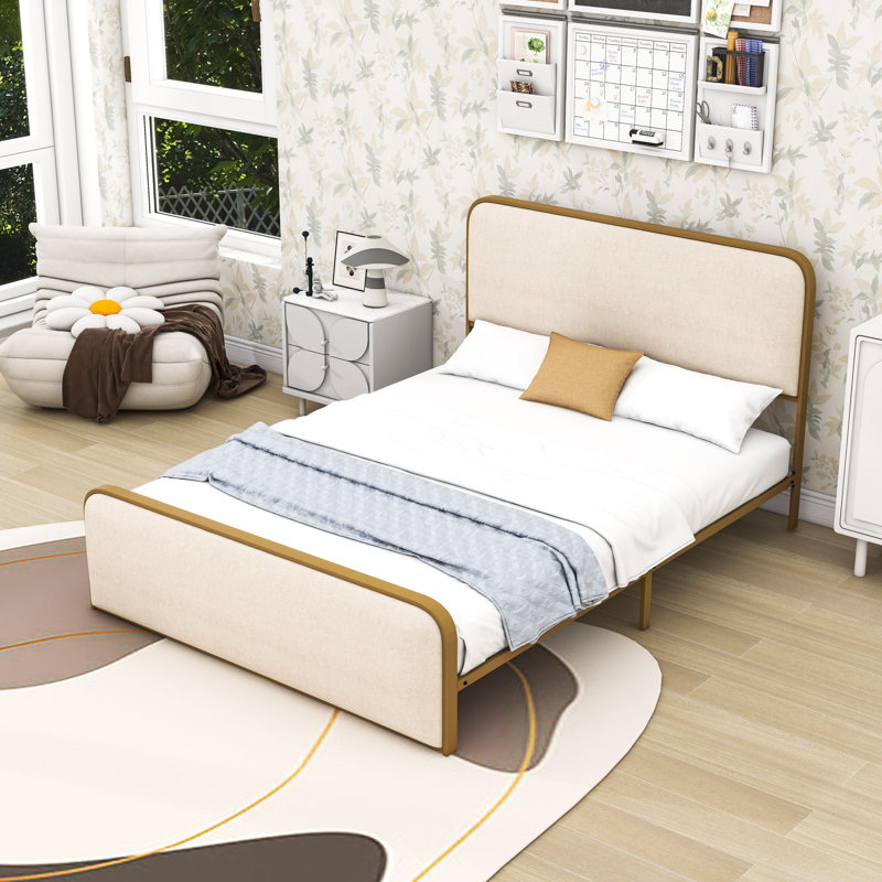Lit plateforme en métal avec tête de lit tapissier, pieds centraux et rangement sous le lit, Grand lit, Beige/or