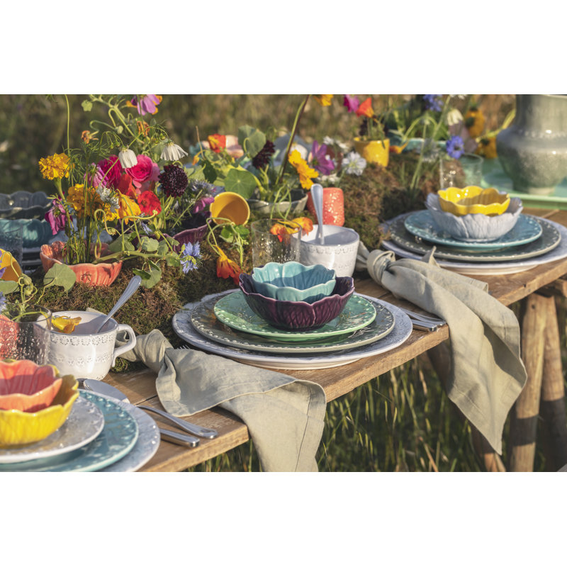 Flora Earthenware Salad/Dessert Plate, Blue