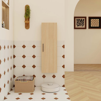 Grande armoire de salle de bain flottante murale de 12 pouces avec fabrication en contreplaqué de chêne clair, rangement dissimulé, tablettes réglables et options à deux poignées.