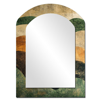 «Green Ploughed Earth Abstract Landscape II - Farm La Arch Mirror», miroir mural décoratif asymétrique vert, impression sur métal