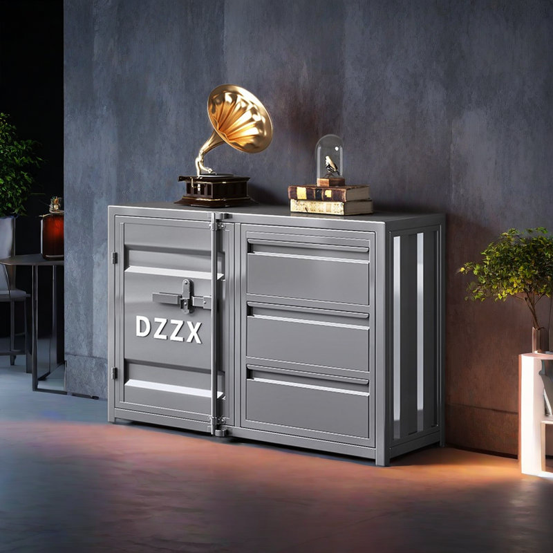 Buffet Kazimer, Argent