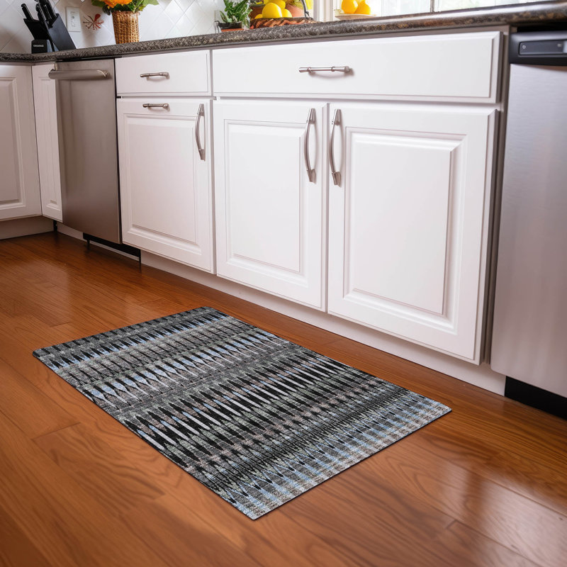 Premium Machine Washable Prisco Black Rug, Rectangle 1'8" x 2'6"