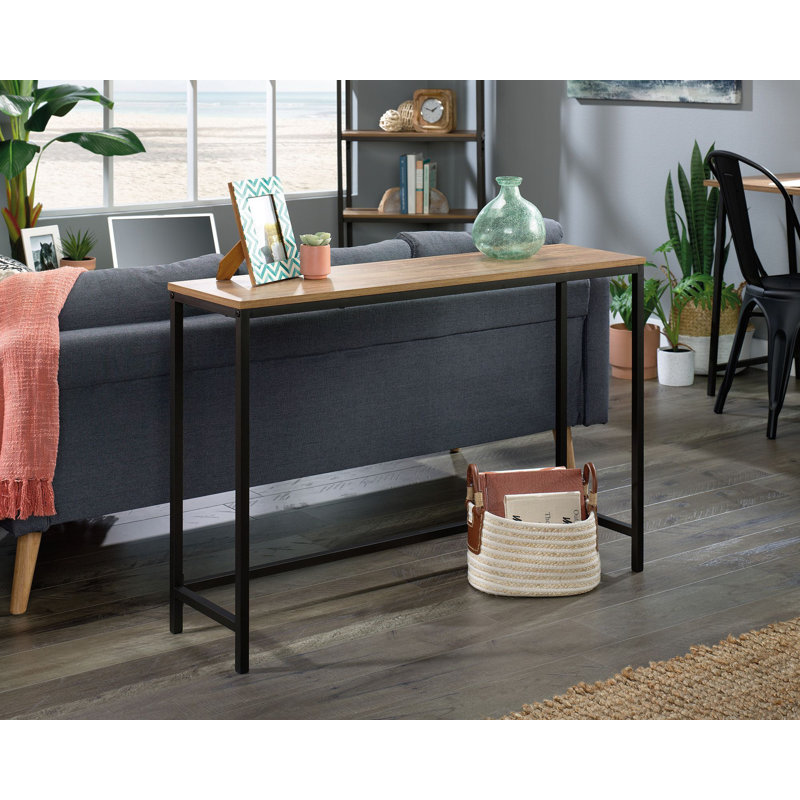 Console 41,496 po Pretrice