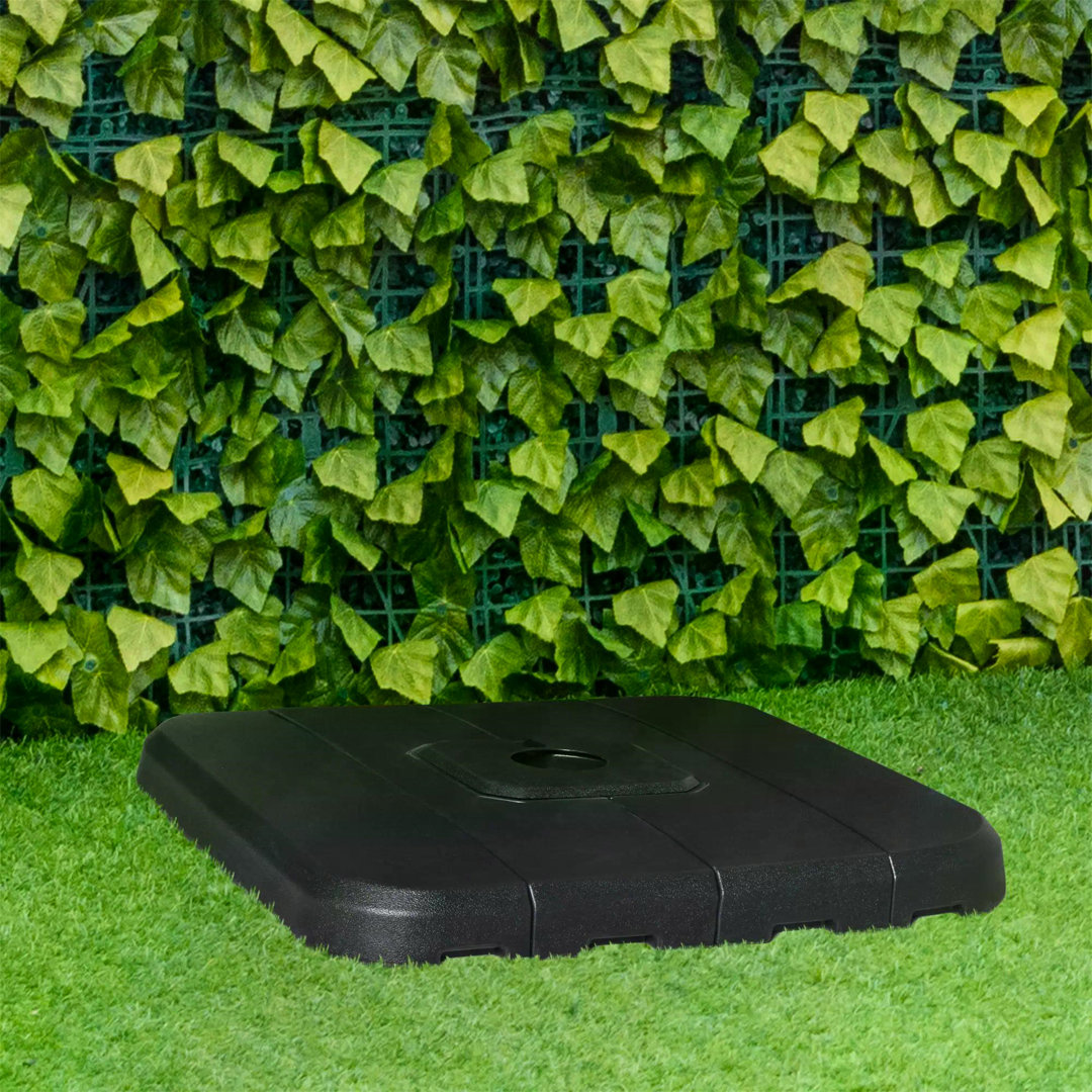 Barga Plastic Umbrella Base