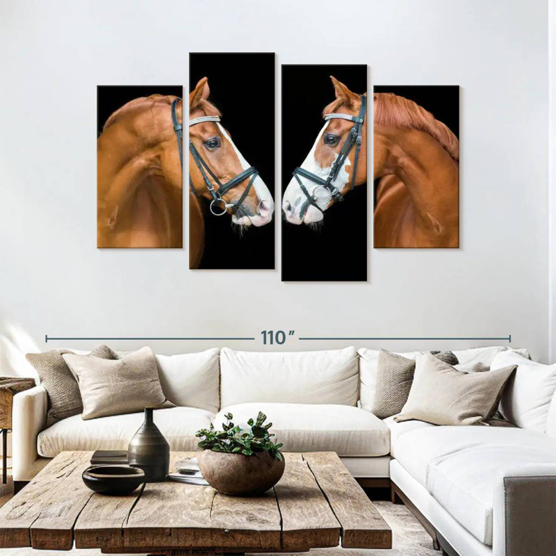 Hardie Chestnut Horses