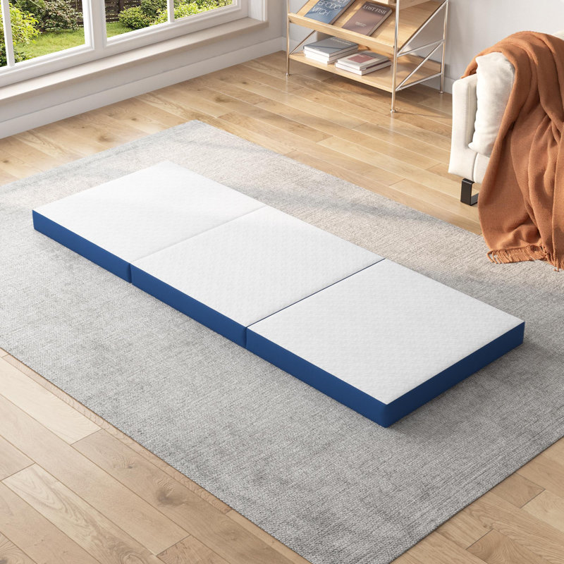 Matelas simple en mousse viscoélastique imprégnée de gel Vinny, Simple, 4"