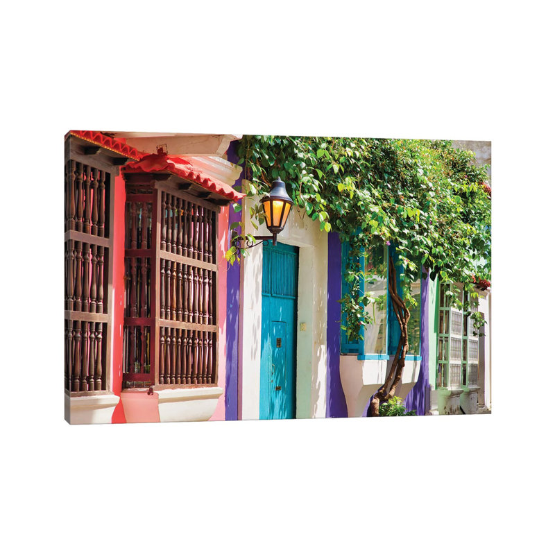 "Cartagena Charm" par Mark Paulda, reproduction de photo sur toile tendue, H 8 po x l 12 po x P 0,75 po