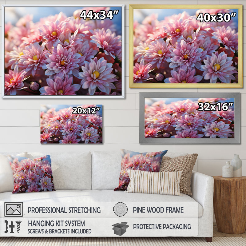 Champ de chrysanthèmes roses, Encadrement doré, H 34 po x l 44 po x P 1,5 po