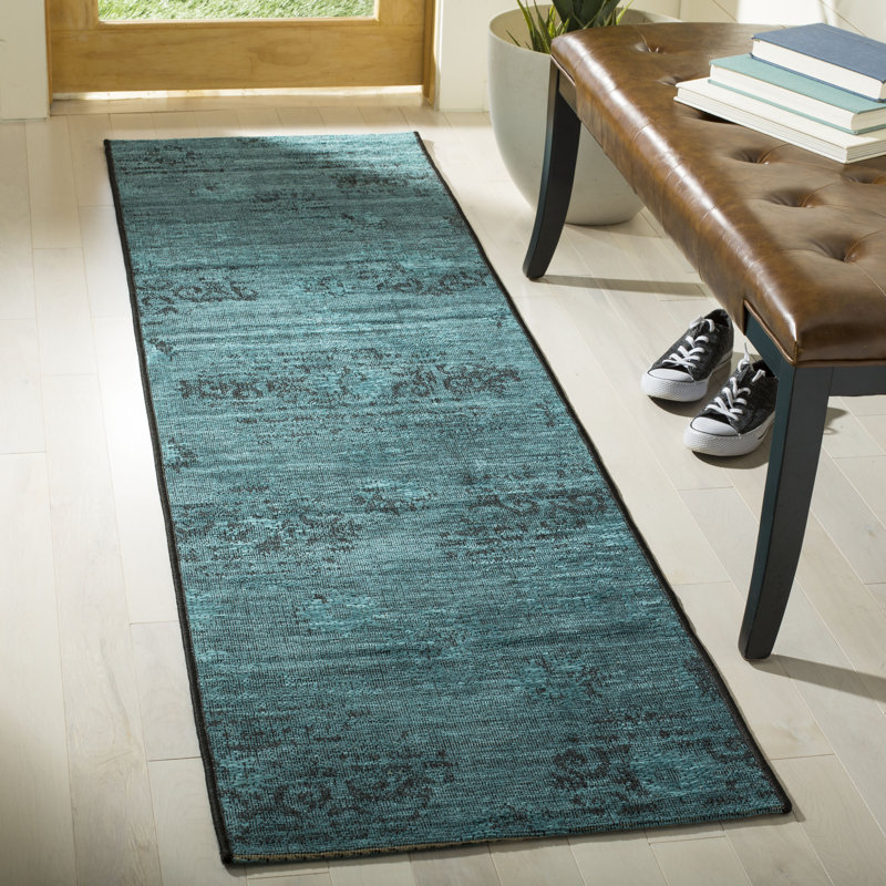 Chipping Ongar Performance Oriental Rug, Runner 2' x 7'3"