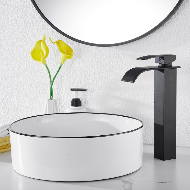 Single-handle Bathroom Faucet with Drain Assembly, Matte Black