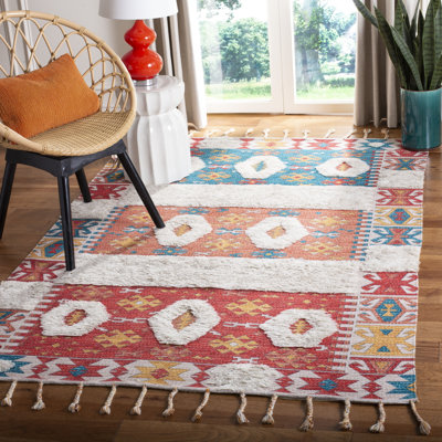 Joppatowne Hand Loomed Wool Southwestern Rug