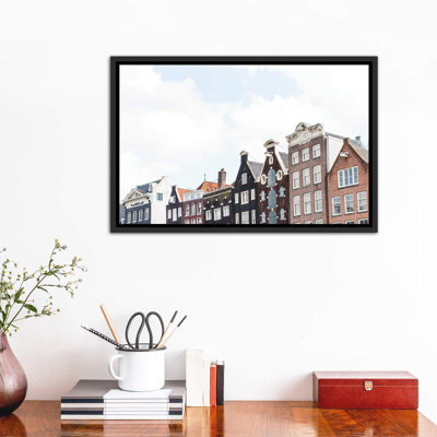 «Canal Homes I, Amsterdam» par charmante louche - Impression sur toile
