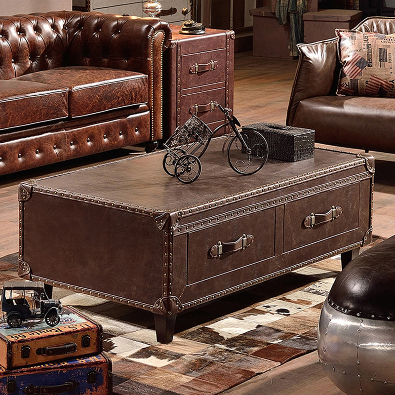 Table basse de style français rétro