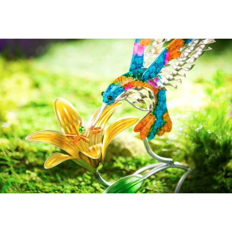 Statue de colibri en métal