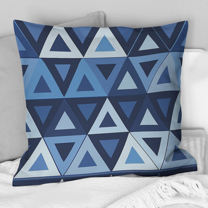 Triangles modernes bleu et blanc I - Coussin décoratif moderne, H 18 po x l 18 po