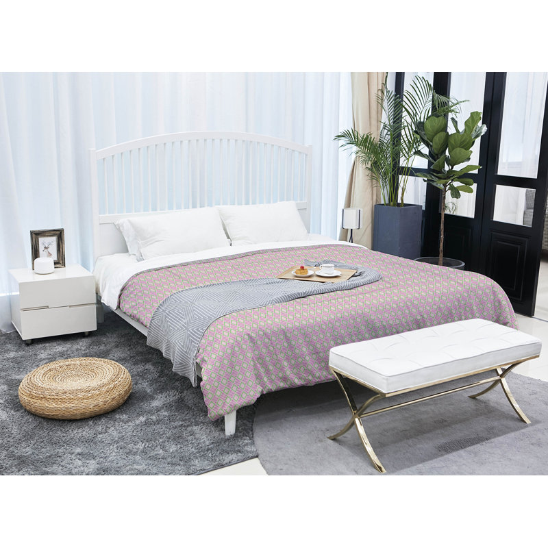 Katelyn Elizabeth Polyester Geometric Shapes Comforter, Queen Comforter, Pink Pastel