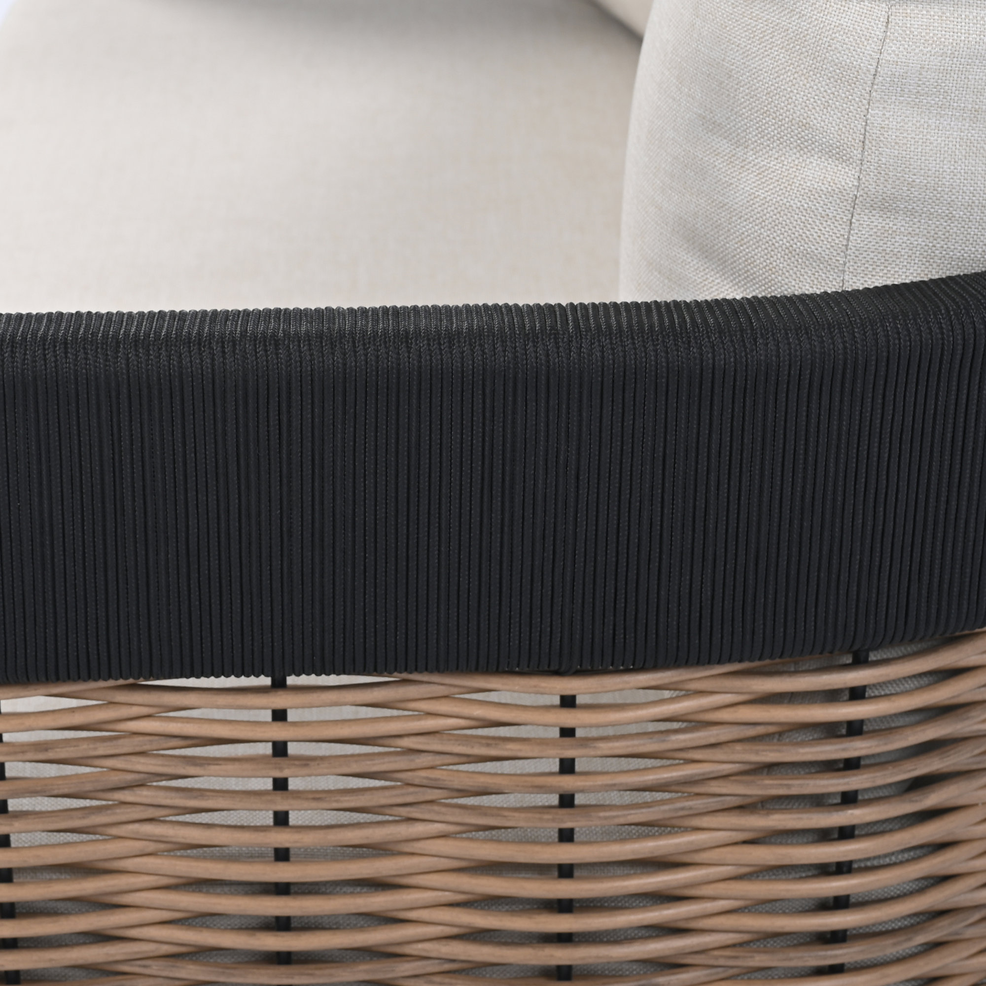 Corrente Bench + Table, Taupe