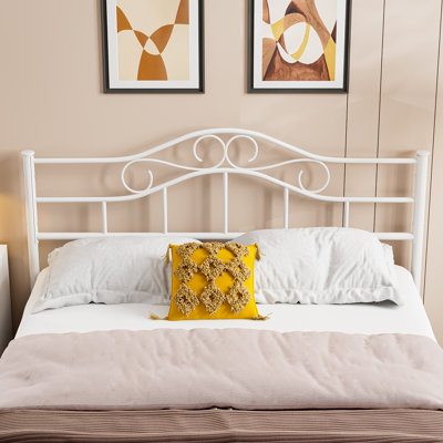 Tête de lit grand en métal Anary, hauteur réglable, tête de lit grand incurvée en acier uniquement pour la chambre à coucher, conception à volutes de ferme, cadre à fixer, assemblage facile, blanc
