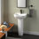 Lavabo de salle de bain sur pied 26,5 "en porcelaine vitreuse blanche avec trop-plein