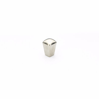 Skyevale Square Knob