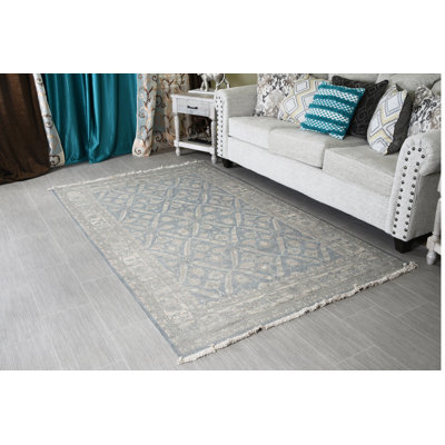 Tapis bleu oriental fait main