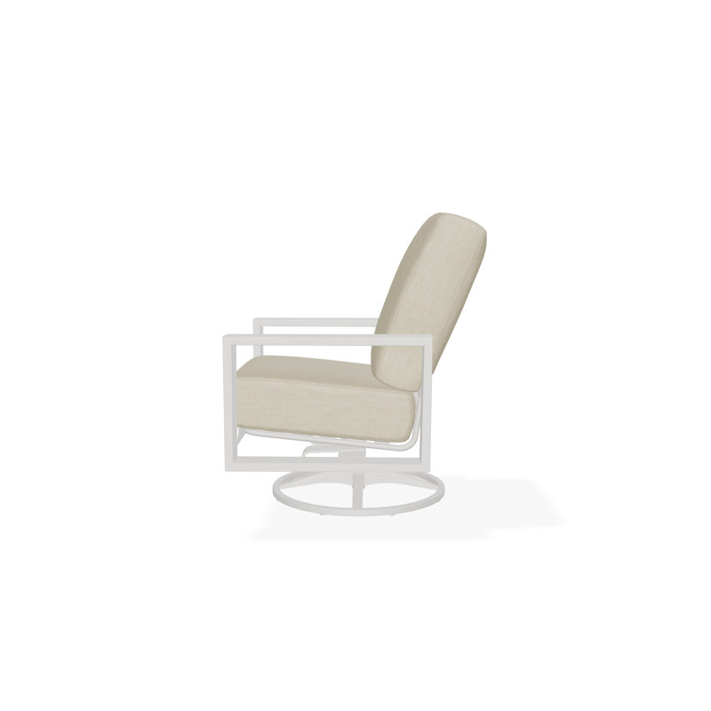 Larssen Outdoor Lounge Chair, Snow, Huskie