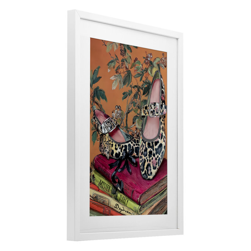 Sur mes pieds, chaussures et livres, reproduction sous verre, conception par Annabelle Hall, H 23 po x l 17 po