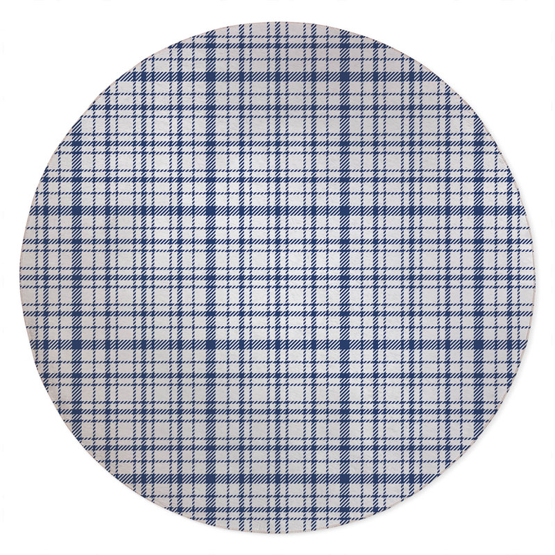 Liz Plaid Non-Slip Outdoor Rug, Round 5'