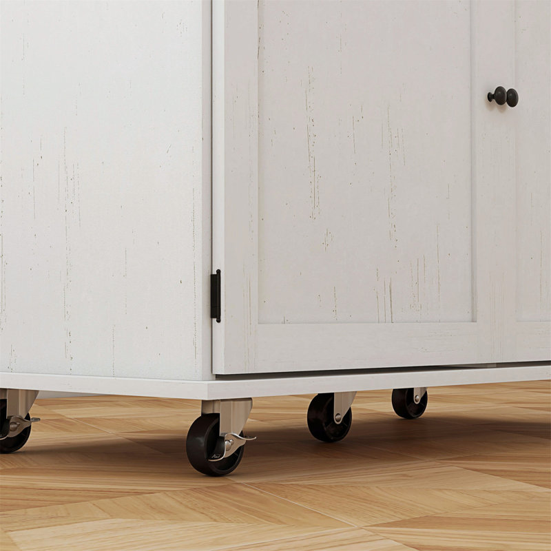 Îlot de cuisine de ferme polyvalent avec de multiples fonctionnalités pour votre maison