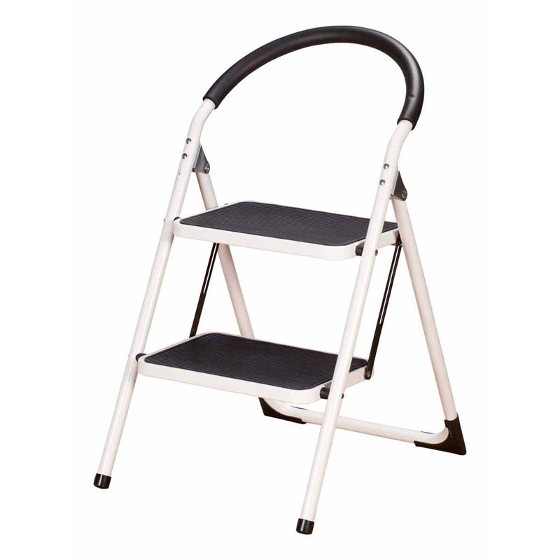 Escabeau et tabouret combinés