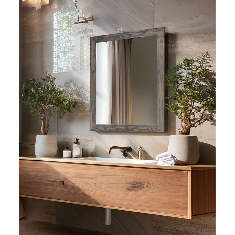 Miroir en bois franc Lark Manor ™ Ozark, 33 po x 40 po, Gris carbone