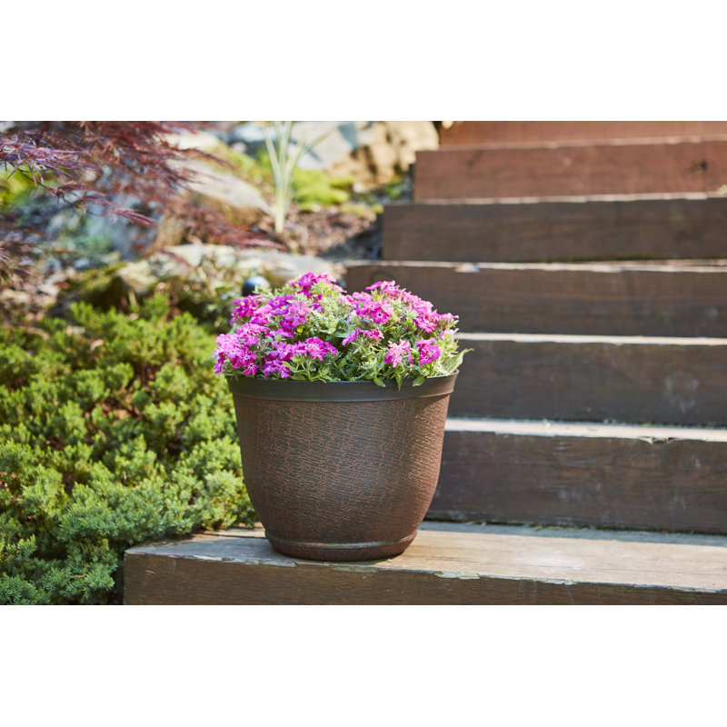 Jardinière 8 po Cronus, charbon chaud, H 13,7 po x l 17,5 po x P 17,5 po