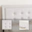 Structure de lit grand avec tête de lit rembourrée pour un sommeil réparateur