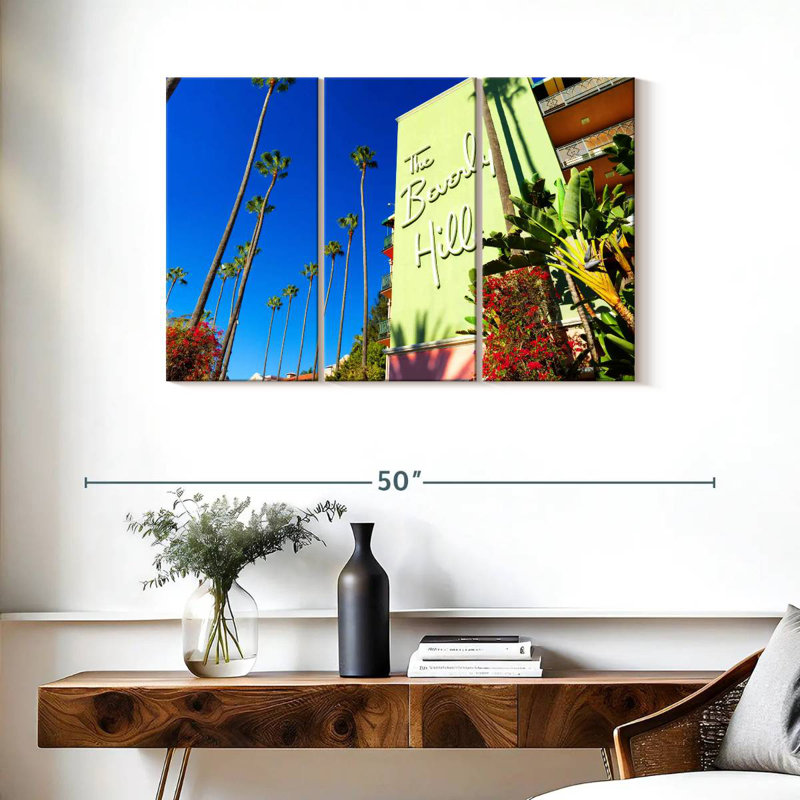 The Beverly Hills Hotel II, H 24 po x l 38 po