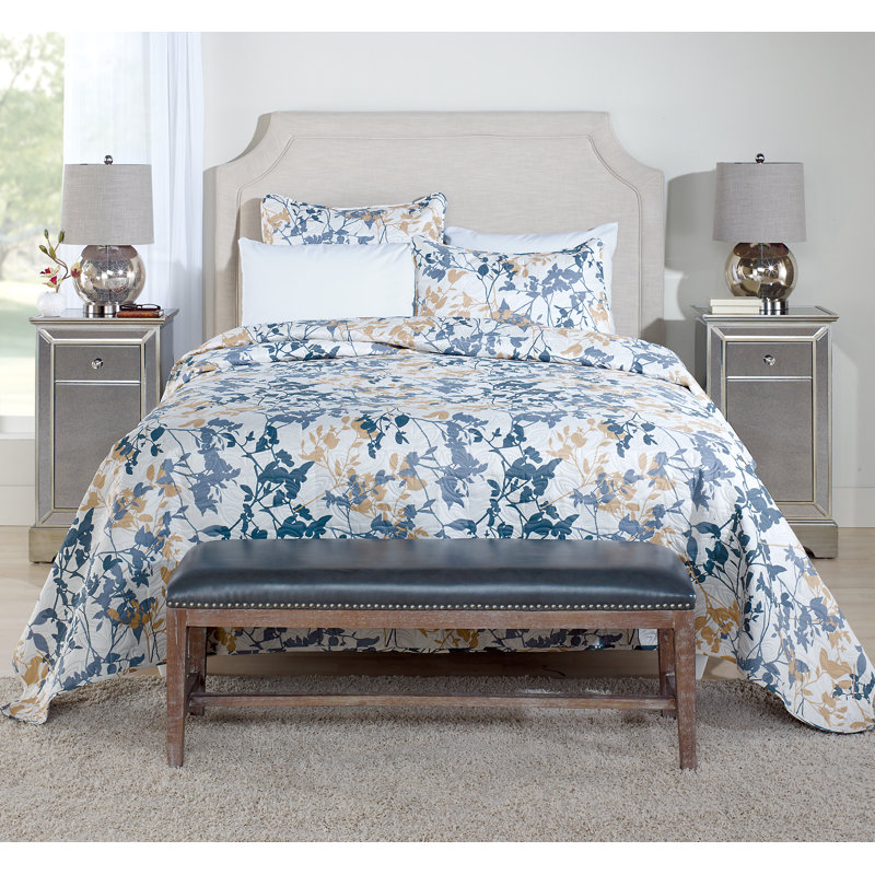 Polyester Floral Quilt